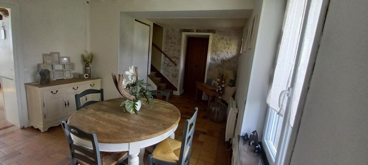 La Maison Josnes De Mady Exteriér fotografie
