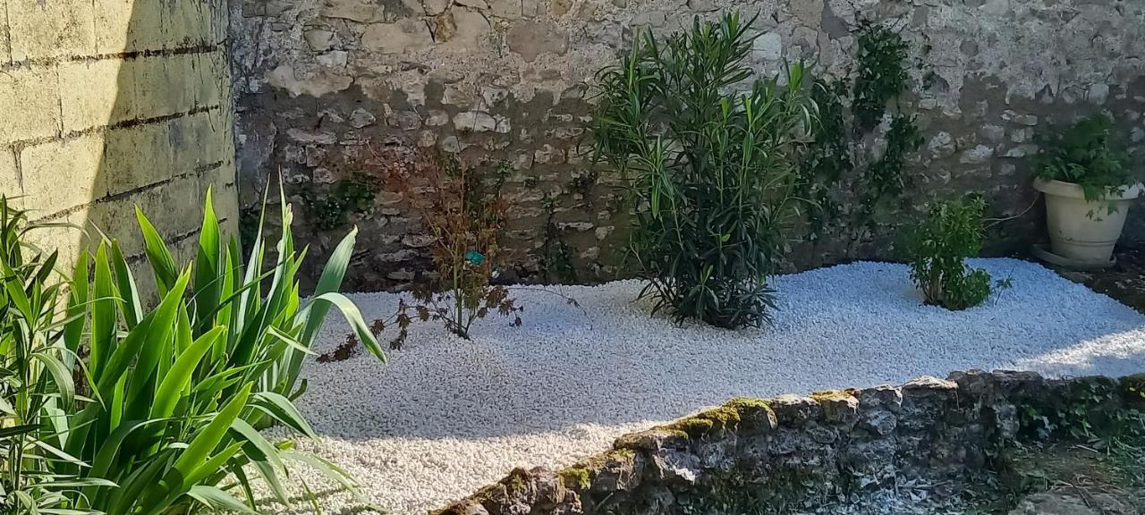 La Maison Josnes De Mady Exteriér fotografie