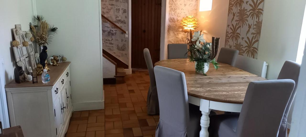 La Maison Josnes De Mady Exteriér fotografie